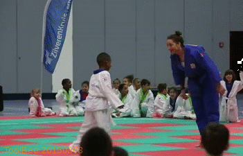 Acid Gifdump, March 7 (25 gifs)