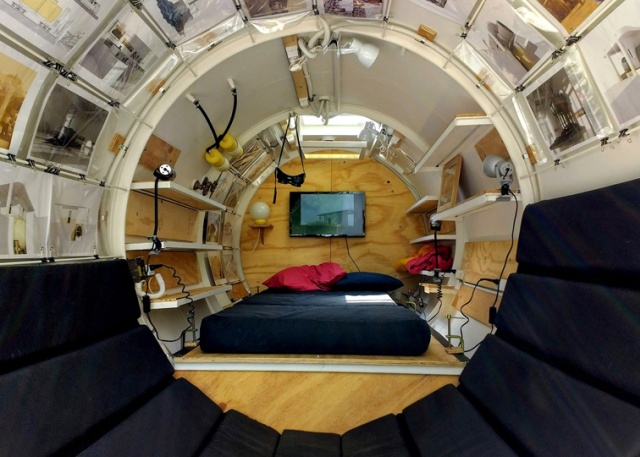 Architect Martín Marro Builds Cozy Home Inside The Real Oil Tank (5 pics)