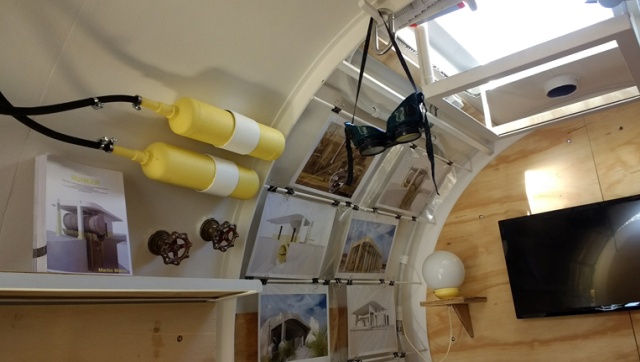 Architect Martín Marro Builds Cozy Home Inside The Real Oil Tank (5 pics)
