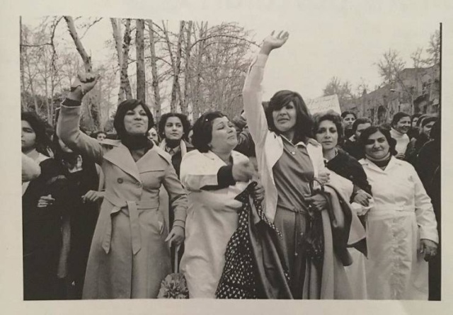 Iranian Women Before The Islamic Revolution Of 1979 (19 pics)