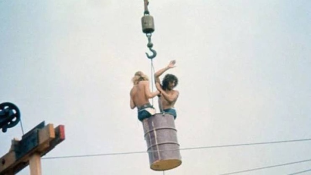 Life Is Dangerous (46 pics)