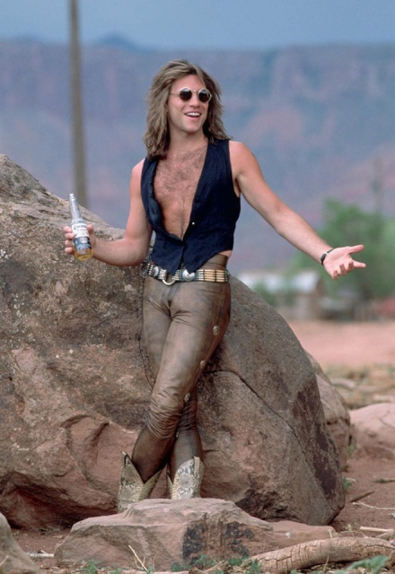 Bon Jovi Outfits In 1980s (20 pics)