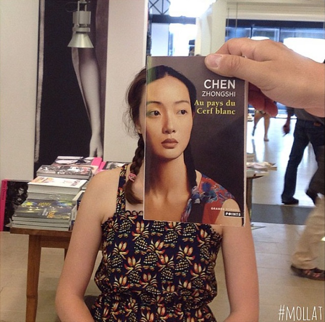 How Bored Bookstore Employees Entertain Themselves (30 pics)