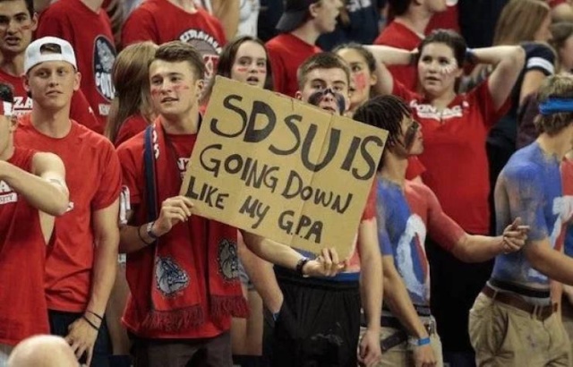 Funny Sport Signs (24 pics)