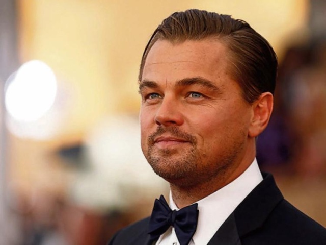 Leonardo DiCaprio Doesn't Date Women Older Than 25 (9 pics)