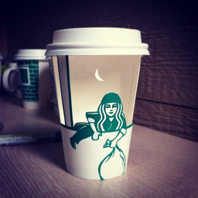 Starbucks Mermaid Adventures (17 pics)