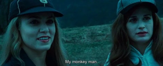 Twilight Saga Out Of Context (26 pics)