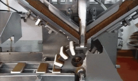 Looped GIFs (17 gifs)