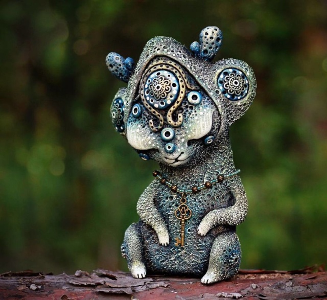 Handmake Creatures From A Fantasy World (25 pics)