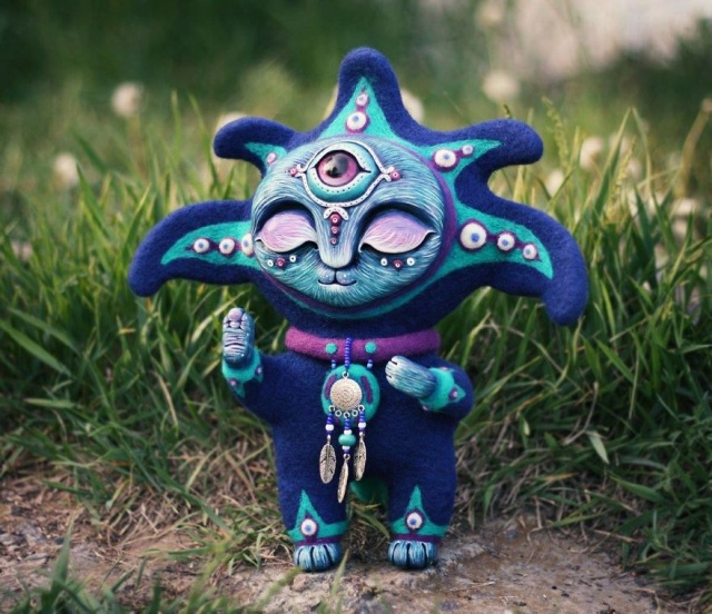 Handmake Creatures From A Fantasy World (25 pics)