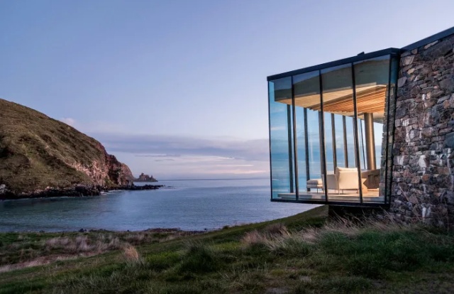 Holiday Get-Away Cottages For Couples (13 pics)