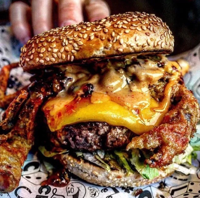 Yummy Burgers (26 pics)