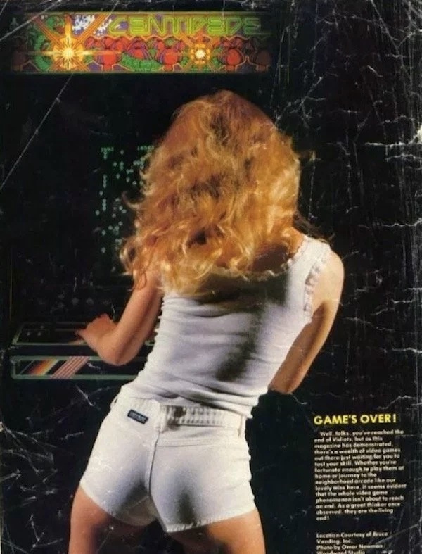 Sexy Games Adverts From The Past (30 pics)