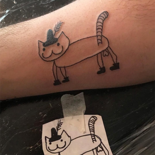 This Brazilian Tattoo Artist Can’t Draw, And That’s Why People Love Her (20 pics)
