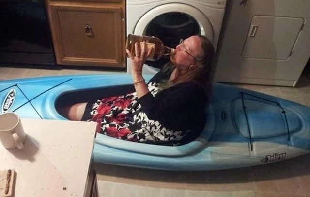 Old People Have Fun (25 pics)