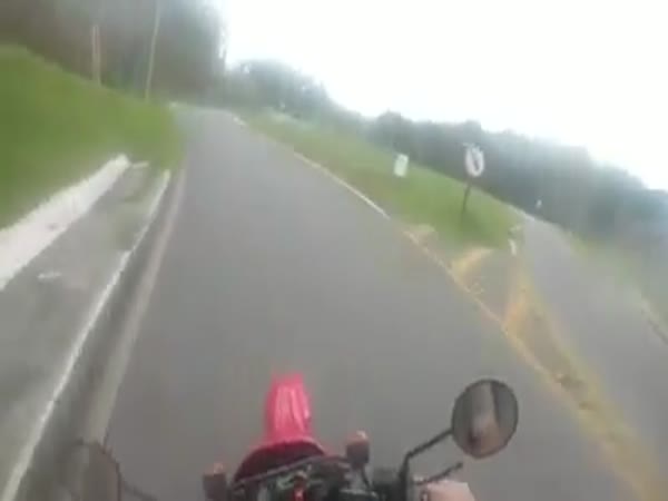 Biker Escape From Angry Driver