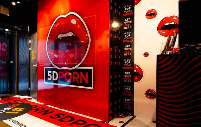 New '5D' Porn Cinema Opens In Amsterdam's Red Light District (7 pics)