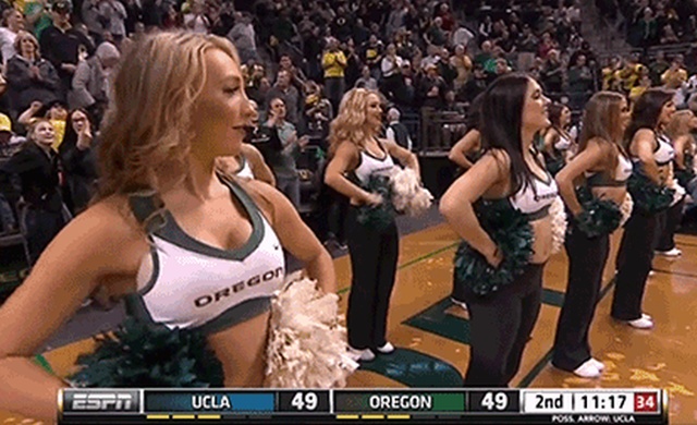 Hot Girls In GIFs (20 gifs)