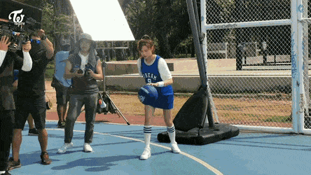 Acid Gifdump, April 8 (25 gifs)