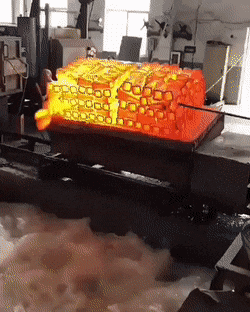 Acid Gifdump, April 10 (25 gifs)