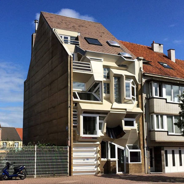 Ugly Houses In Belgium (33 pics)