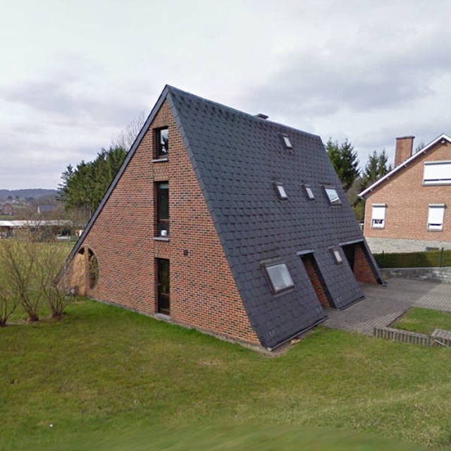 Ugly Houses In Belgium (33 pics)