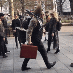 Acid Gifdump, April 11 (25 gifs)