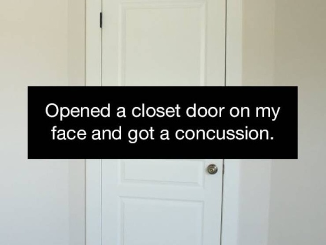 People Always Find Ways To Injure Themselves (20 pics)