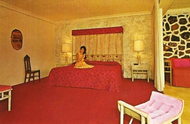 Bedroom Interior Of The 1950s and '60s American Hotels (30 pics)