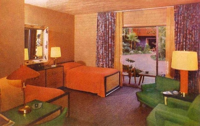 2 bedroom hotel rooms