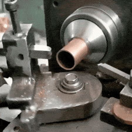 Mesmerizing GIFs (17 gifs)
