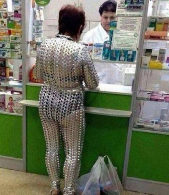 Strange People (24 pics)