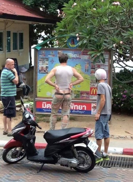 Strange People (24 pics)