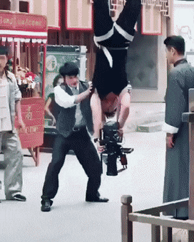 Acid Gifdump, April 19 (25 gifs)