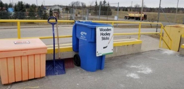 Only In Canada (41 pics)