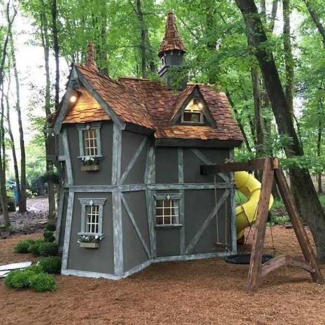 Awesome Playhouses For Kids (21 pics)