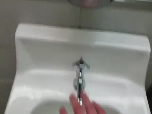 A Perfectly Sensible Sink Design