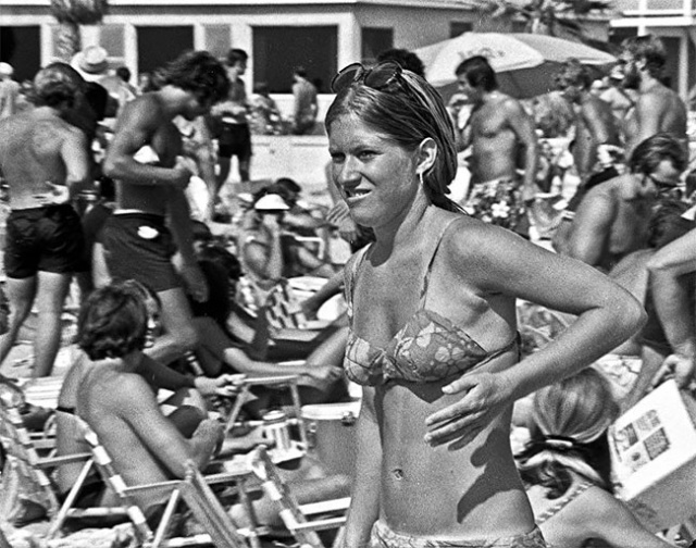 A Day At Mission Beach, California, August 1970 (29 pics)