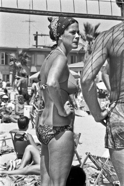 A Day At Mission Beach, California, August 1970 (29 pics)