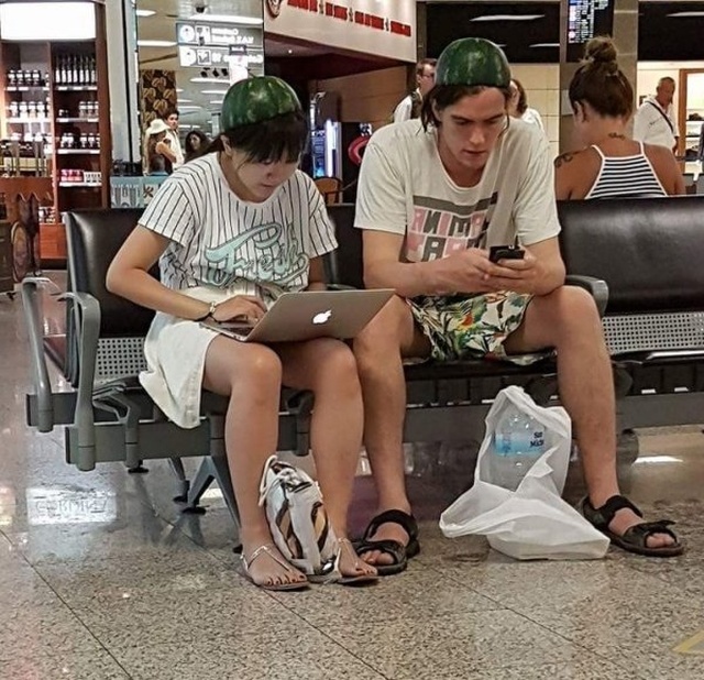 Strange Things At The Airports And Planes (25 pics)