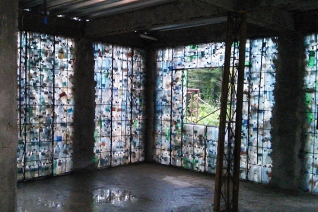 Houses Made Out Of Discarded Plastic Bottles (18 pics)