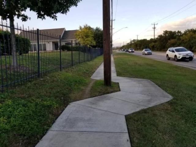 Desire Paths Show How Lazy And Practical People Are (22 pics)
