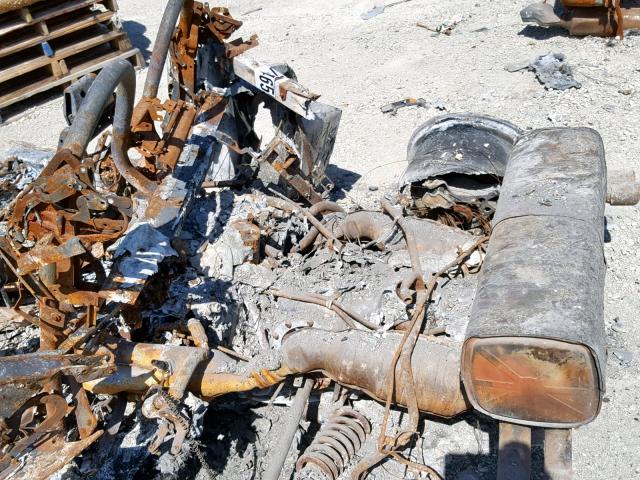 A Burned 1999 FERRARI F355 F1 SPIDER Was For Sale. And Someone Actually Bought It (11 pics)