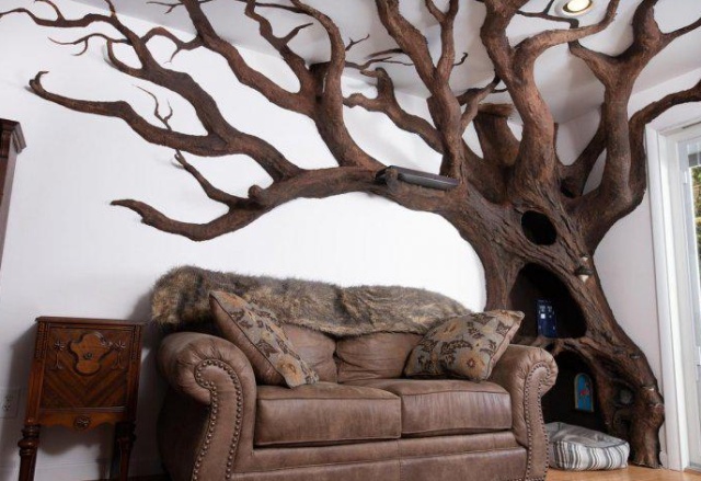 A Tree House For A Cat (5 pics)