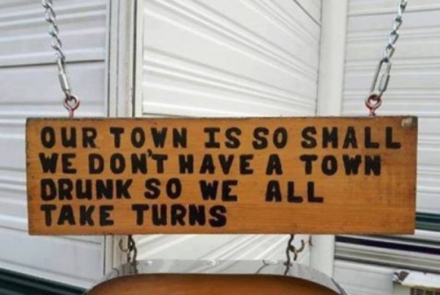 Small Town Things (29 pics)