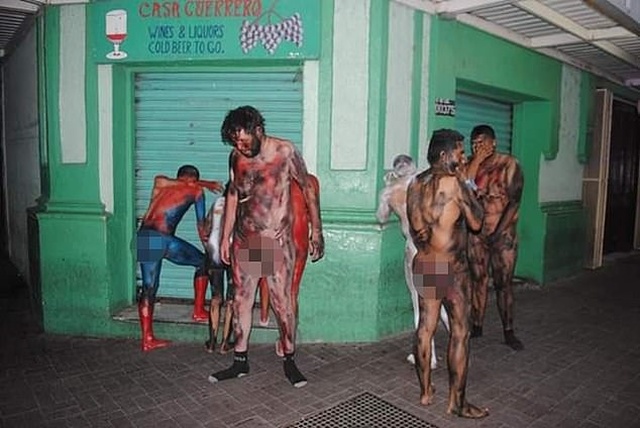 Mexican Drug Cartel Paints Seven People In The Colors Of Marvel’s Avengers (5 pics)