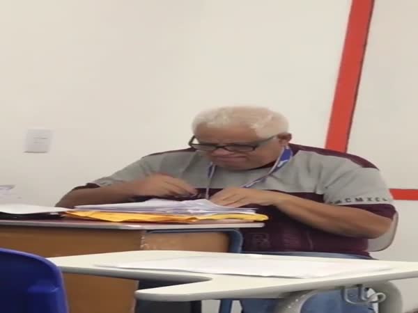 This Teacher Correcting Exams While Students Are In Class