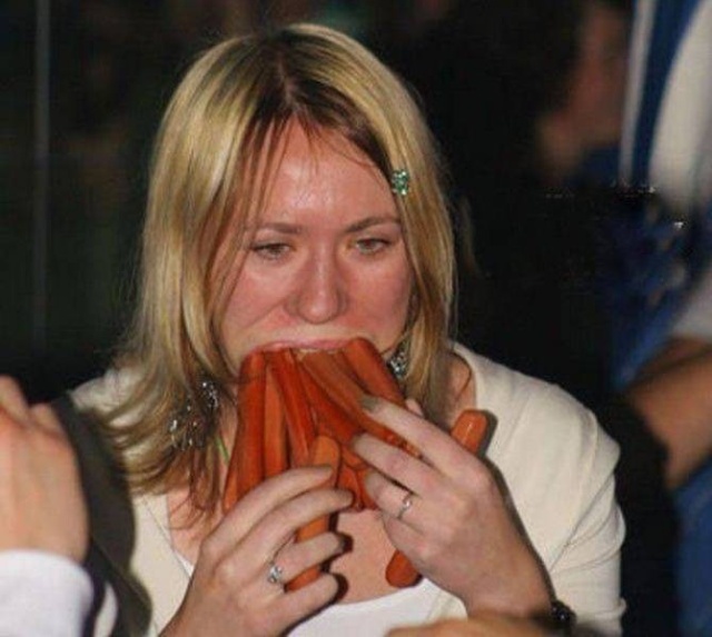 Girls Have Fun (25 pics)