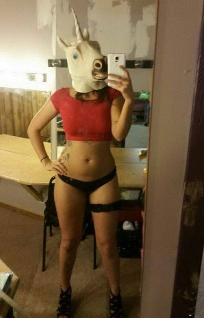 Girls Have Fun (25 pics)
