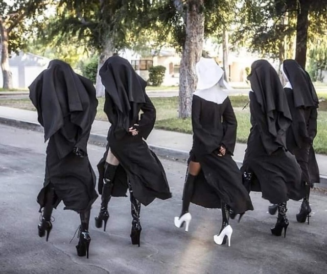 Acid Picdump (70 pics)